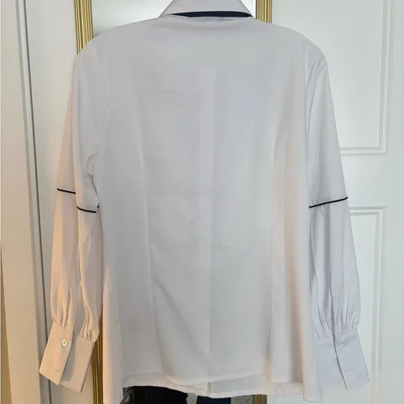 Shop Kultivate White and Navy Button Down Collared Blouse - Picture 7 of 8